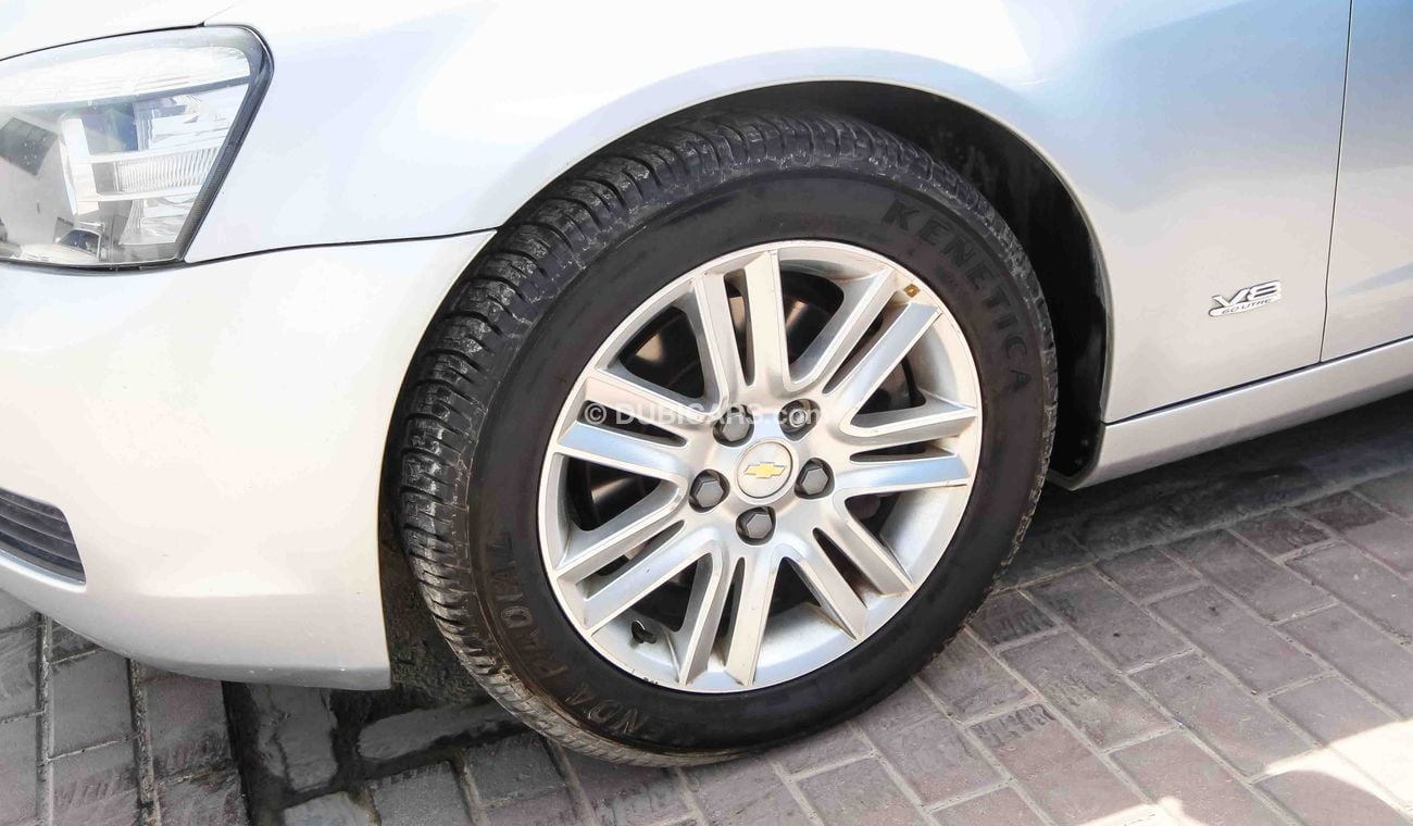 Chevrolet Caprice LS. V8