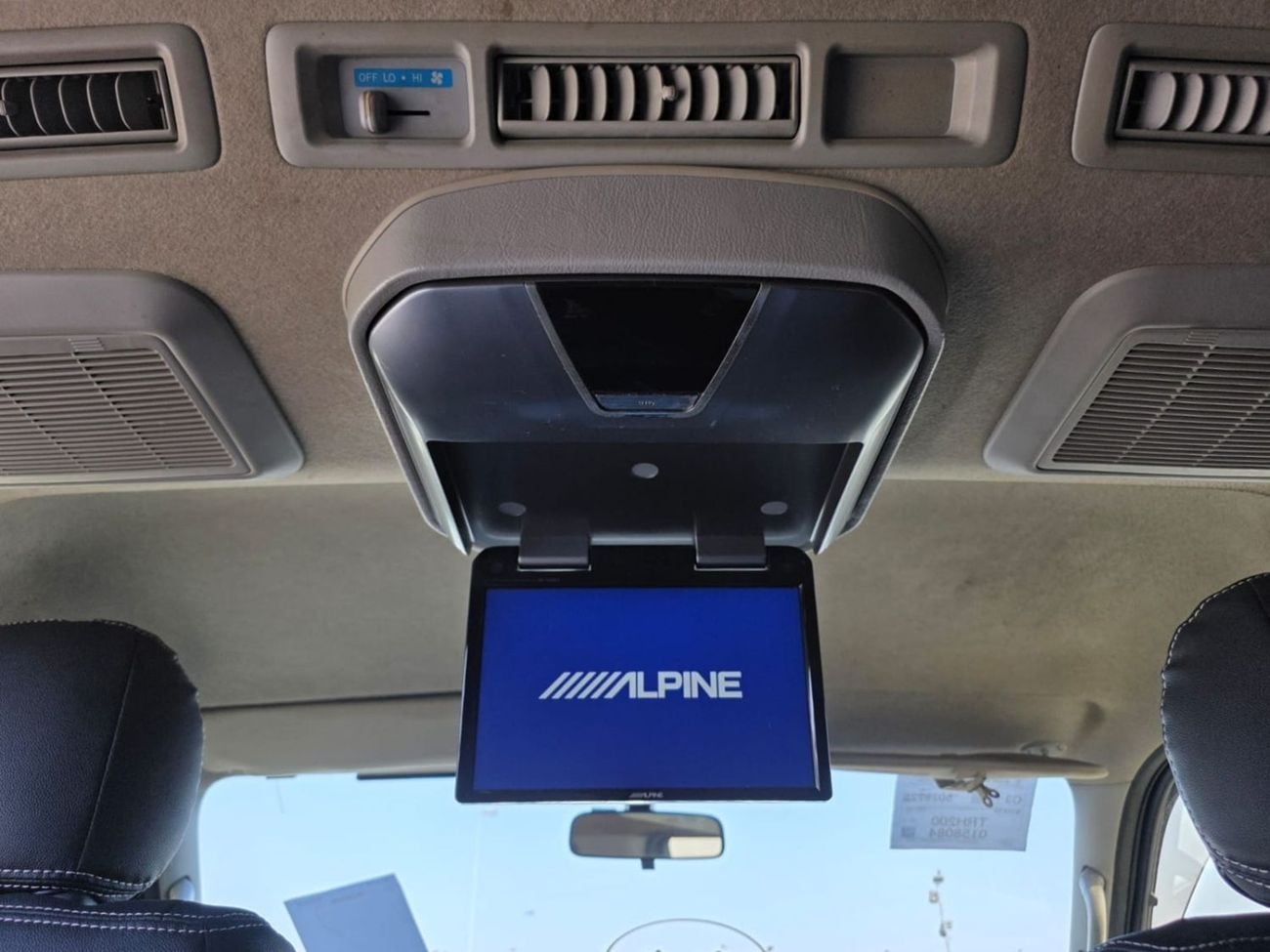 Toyota Hiace TOYOTA HIACE VAN RHD 2012 MODEL 2.0 L PETROL AUTOMATIC(PM58084)