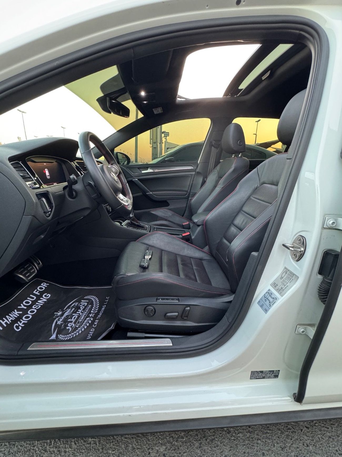 Volkswagen Golf GTI Sport 2.0T