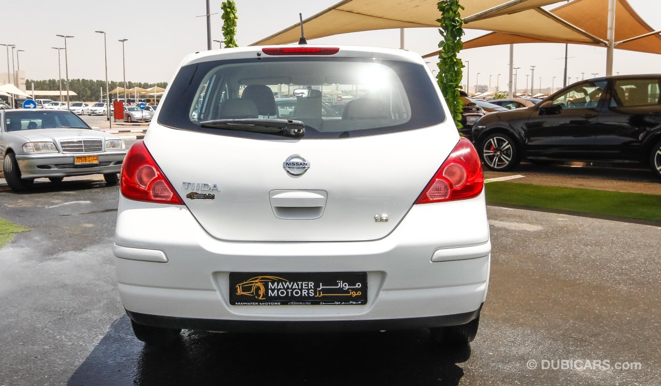 Nissan Tiida