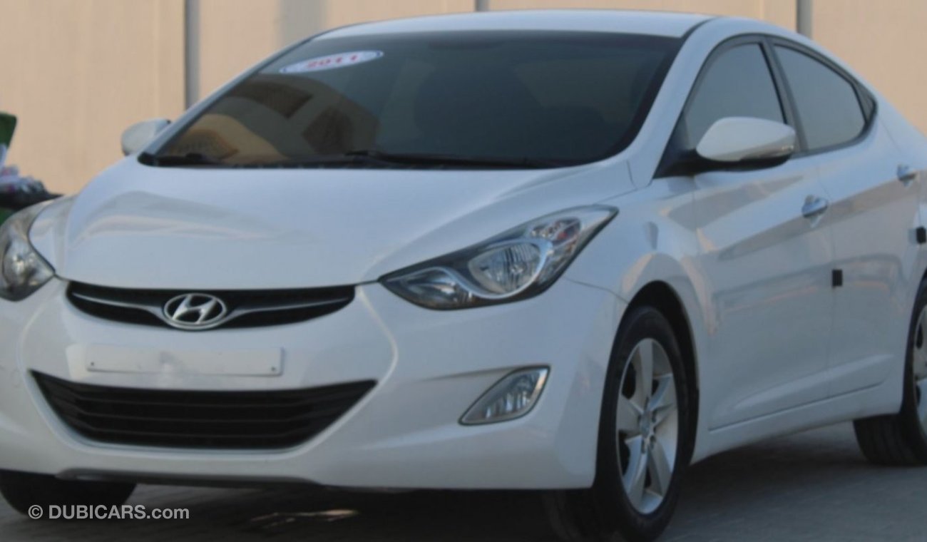 Hyundai Avante Hyundai Avante 2011 GCC, in excellent condition, without accidents, clean from the outside and the i