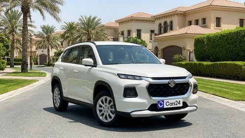 سوزوكي جراند فيتارا GLX كارس24 هي سوق ضخم للسيارات المستعملة موثوق ومضمون ٪كارس24 هي سوق ضخم للسيارات المستعملة موثوق ومضمون