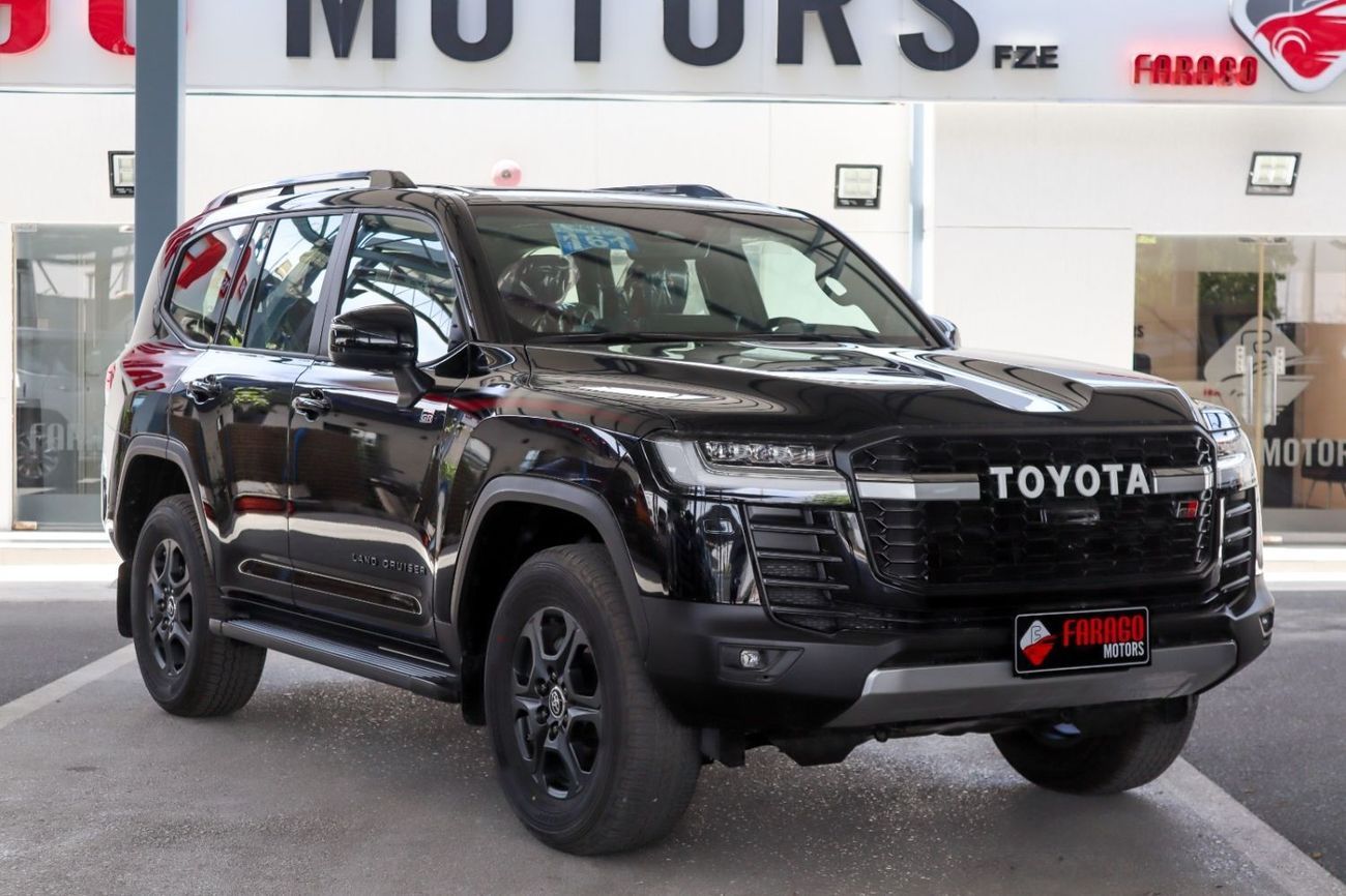 Toyota Land Cruiser GR SPORT 3,3 TWIN TURBO DIESEL**التصدير فقط خارج الخليج **EXPORT ONLY