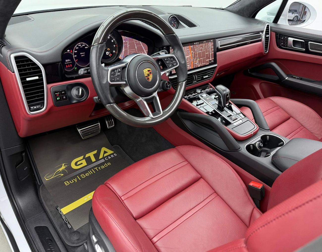 Porsche Cayenne GTS 4.0L (460 HP) 2021 Porsche Cayenne GTS, Warranty, Full Porsche Service History, Excellent Condit
