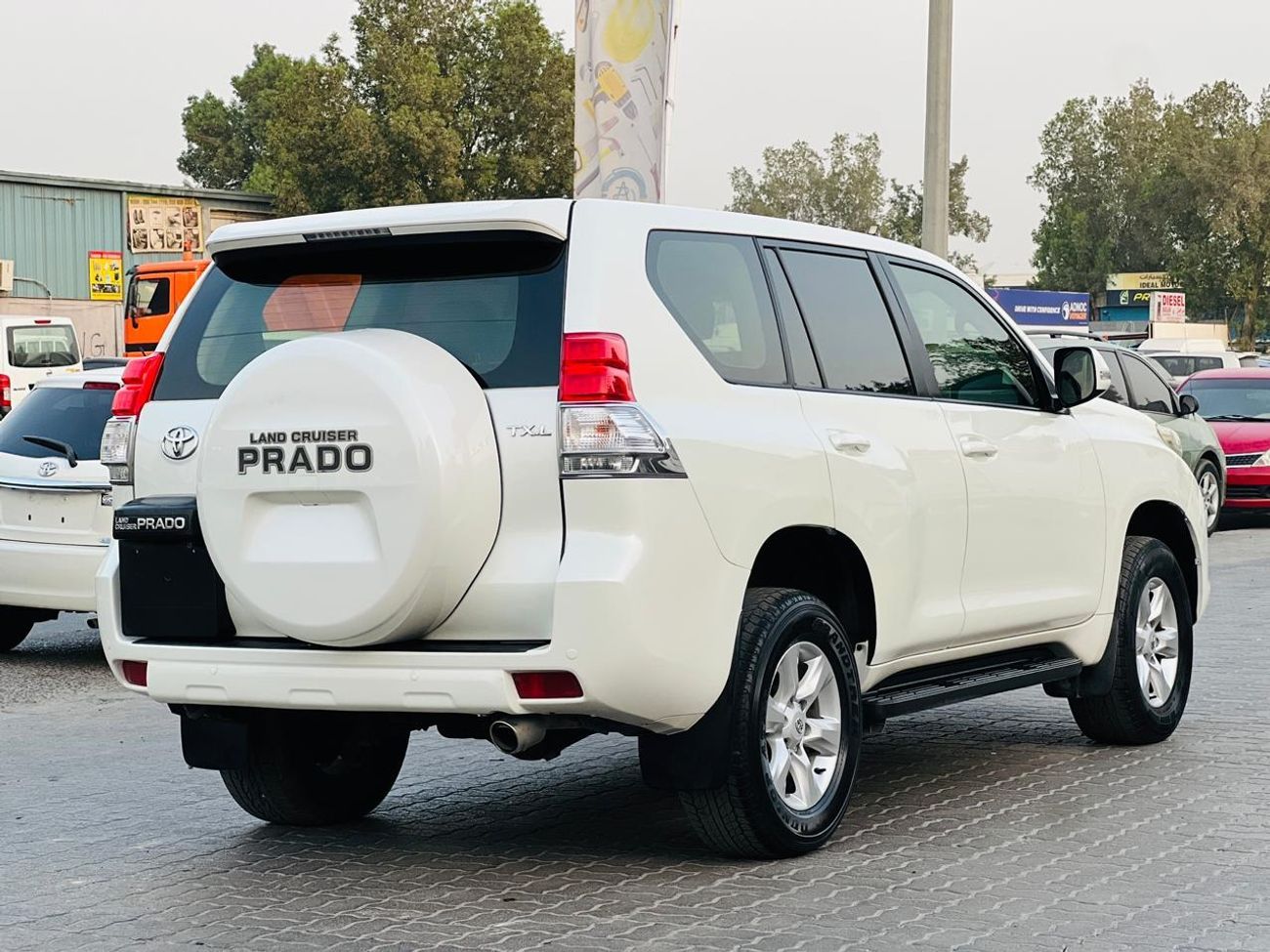 Toyota Prado PETROL PRADO 2.7 LITER LEFT HAND DRIVE ONLY FOR EXPORT AVAILABLE 2012 MODEL