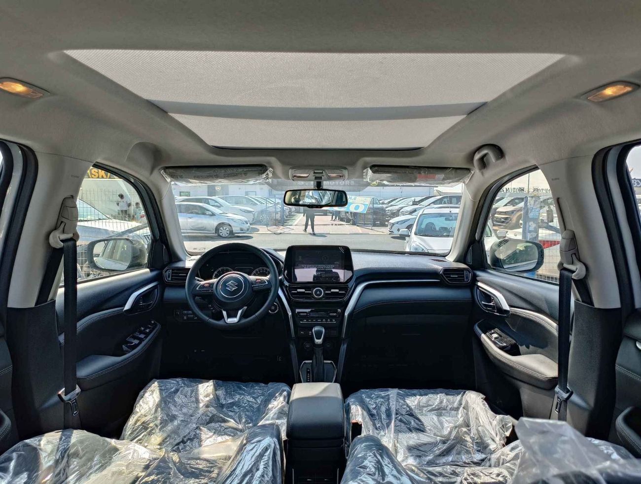 سوزوكي جراند فيتارا GLX / HYBRID / DOUBLE TONE / 1.5L V4 /  "9" DISPLAY / HEADUP DISPLAY / PANORAMIC (CODE # GVHB4X4F)