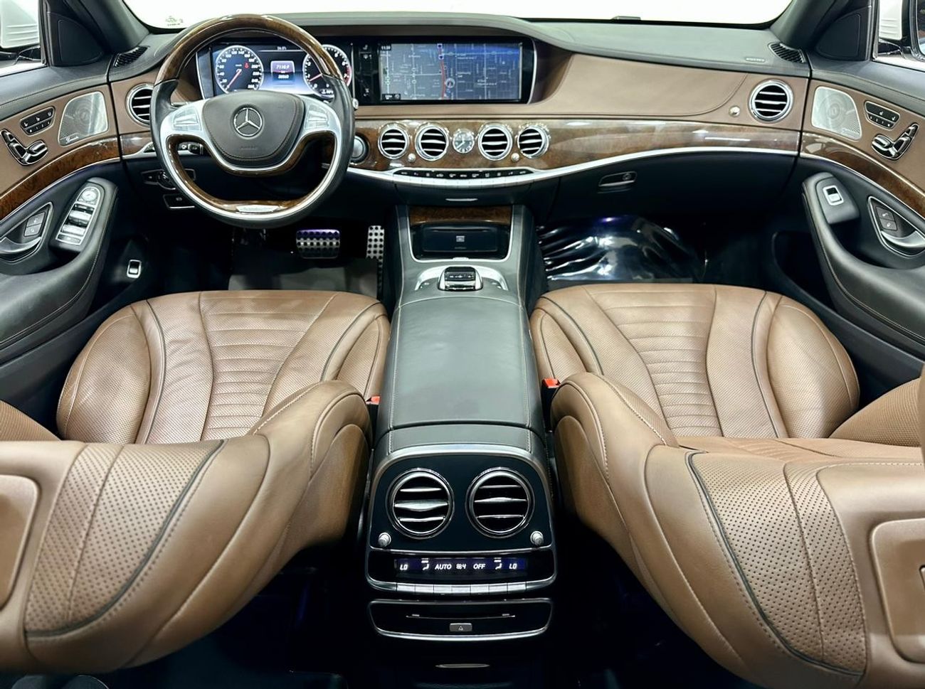 Mercedes-Benz S 500 Std 2015 Mercedes S 500, Service History, GCC