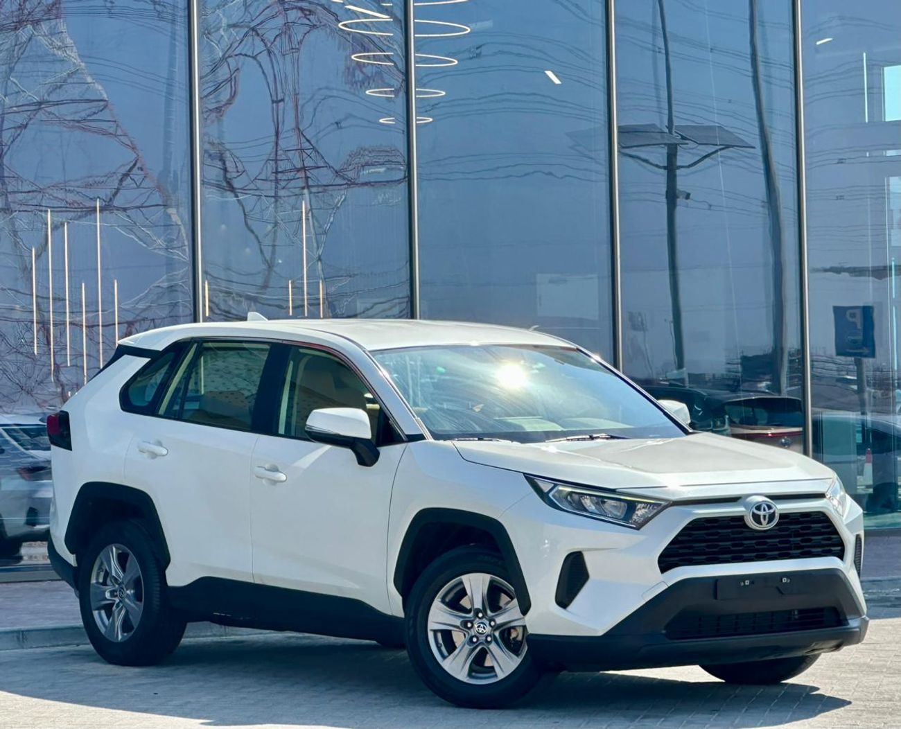 Toyota RAV4 EX 2.5L 1330-Monthly l GCC l Cruise, Camera, l Accident Free