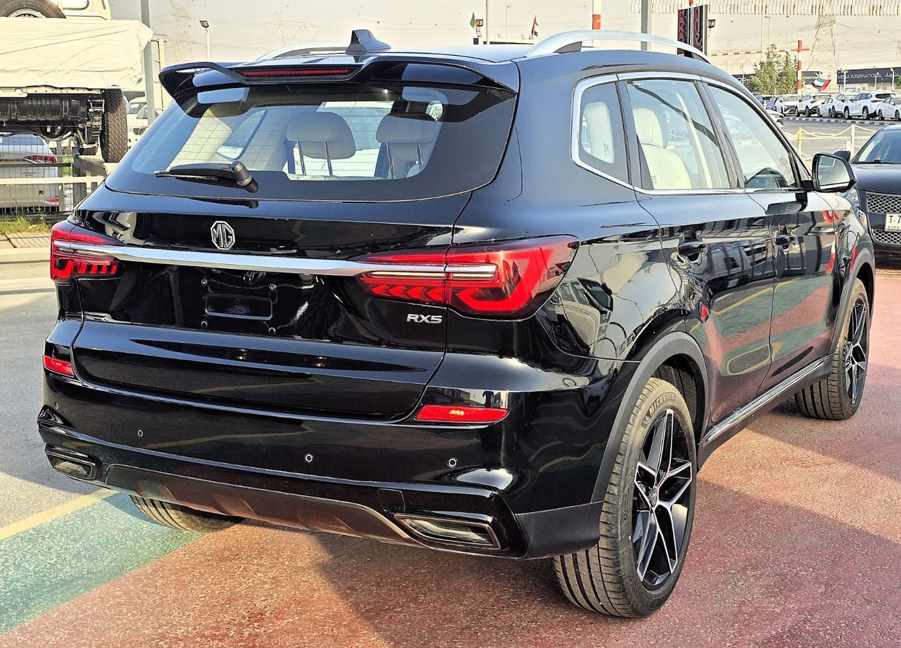 MG RX5 MG RX5 Luxury 1.5L Turbo A/T FWD SUV Gcc Black Color 2025 Model