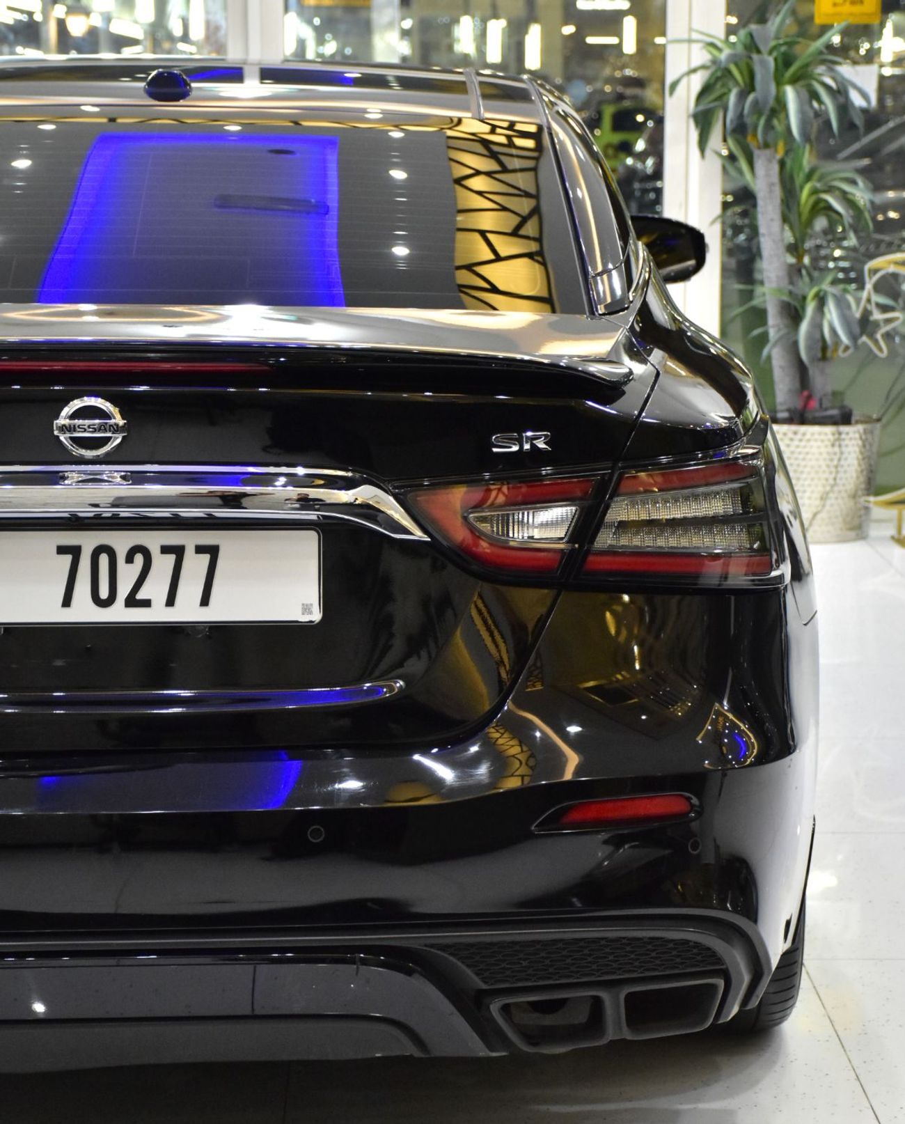 نيسان ماكسيما