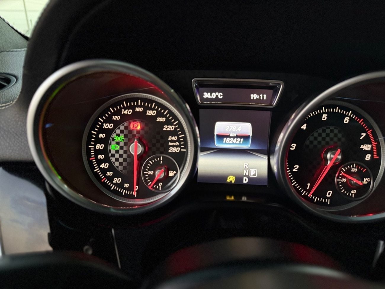 Mercedes Benz GLE43 AMG STD Mercedes Benz GLE 43 AMG Coupe 3.0L