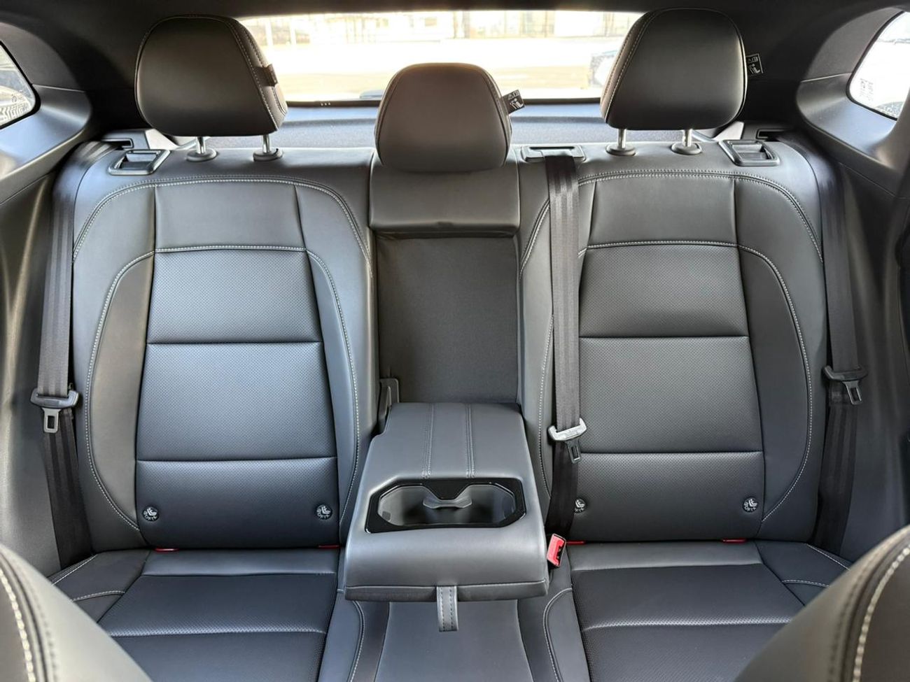 أم جي وان 1.5 LUX