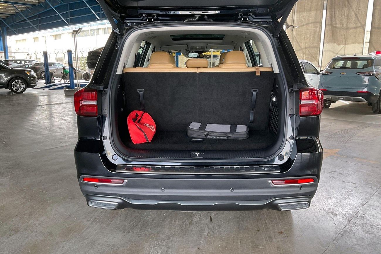 أم جي RX8 Luxury | شامل الضمان | 0 ﺪﻔﻋﺓ ﺃﻮﻟﻯ