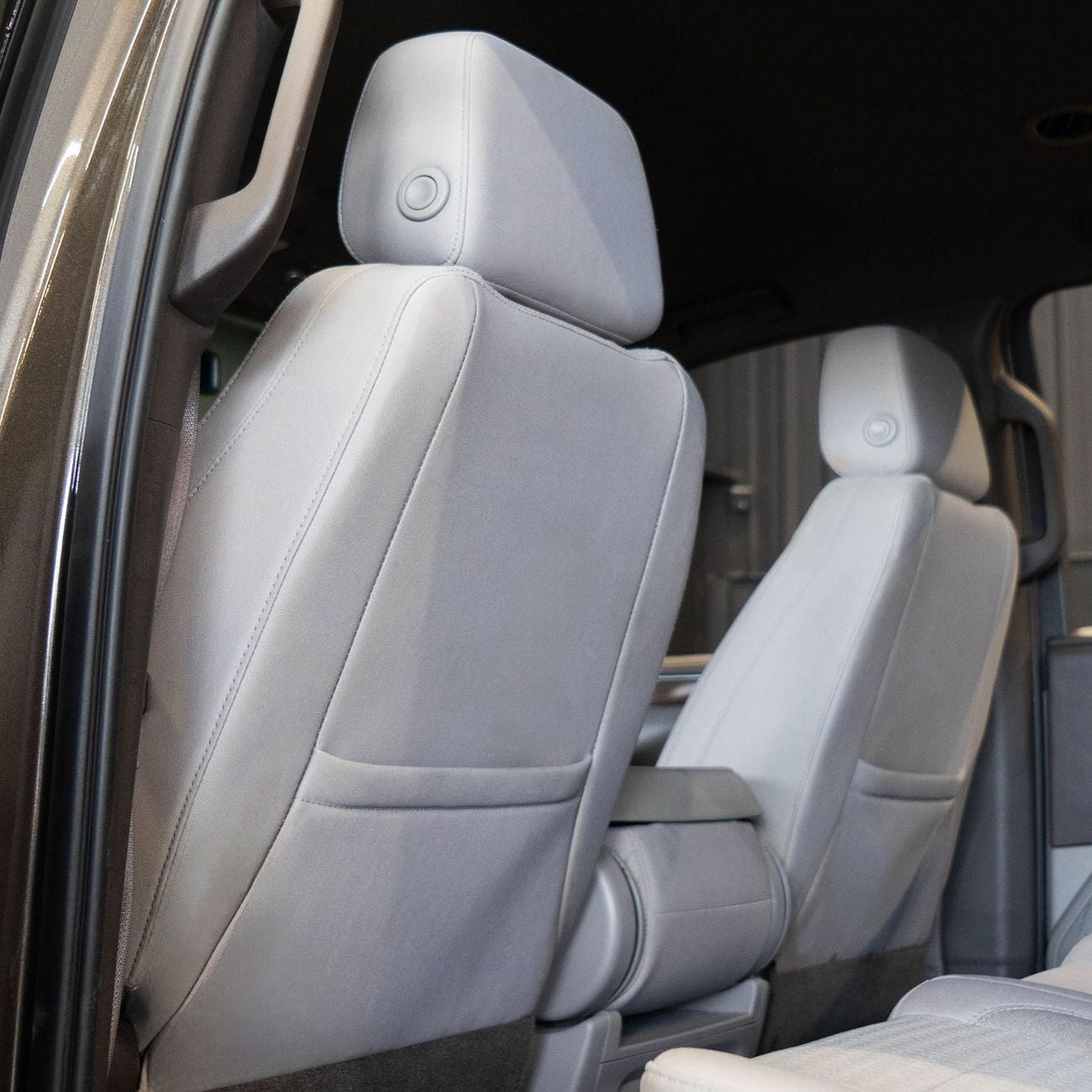 جي أم سي يوكون SLE 5.3L 4WD (9 Seater) AED 2,107 P.M • 0% Downpayment • GMC Yukon XL SLE • 1 Year Warranty