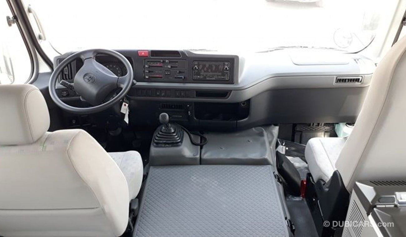 تويوتا كوستر TOYOTA COASTER///// 4.2L /// 3 POINT SEAT BILT//DIESEL 22 SEAT ////2019 ////SPECIAL OFFER ////// BY