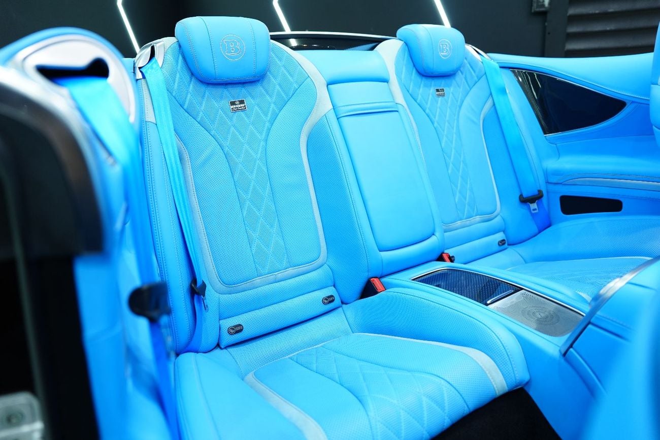 مرسيدس بنز S 500 Cabriolet, Special Edition, BRABUS KIT, Very Low KM, GCC Specs!!