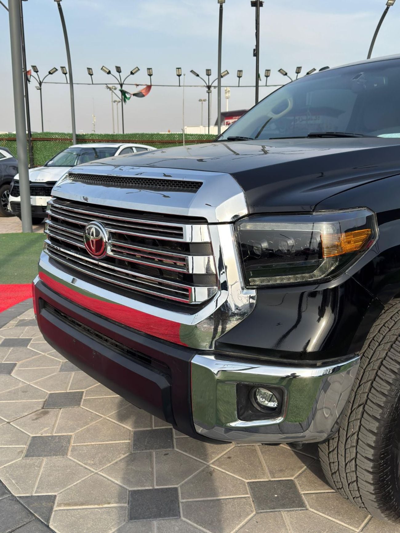 Toyota Tundra Std 5.7L