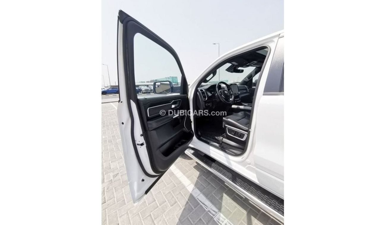 RAM 1500 Dodge RAM Laramie - 2021 - White