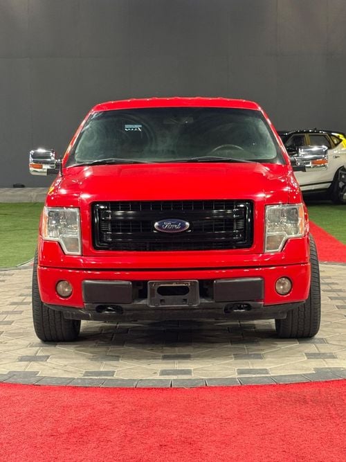 Ford F-150 XLT REG CAB