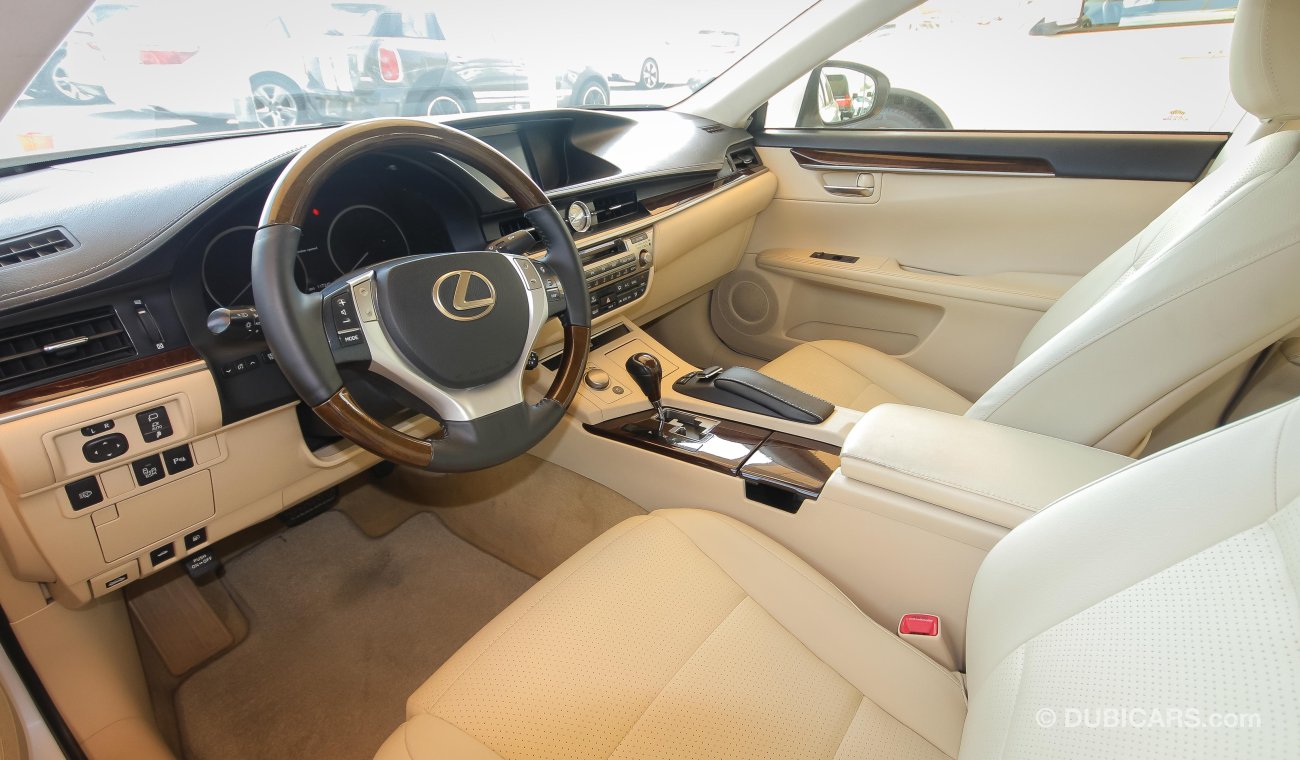 Lexus ES350