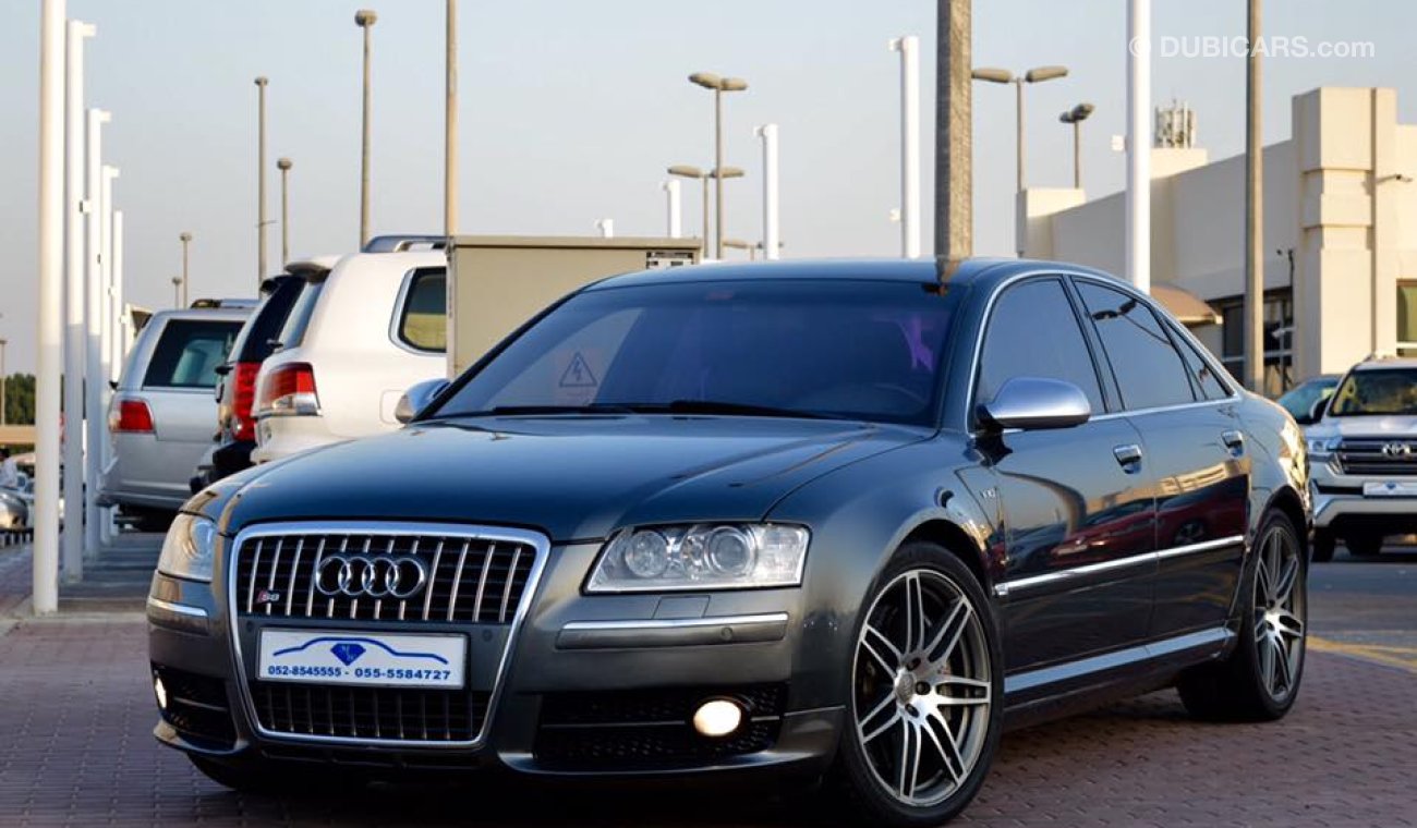 أودي S8 V10