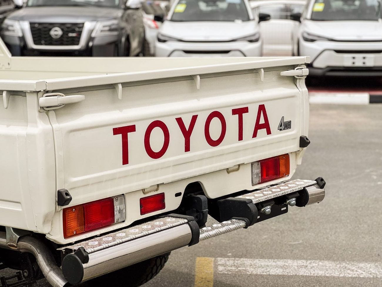 تويوتا لاند كروزر بيك آب  EXPORT ONLY - Toyota LC79 2.8L DSL M/T