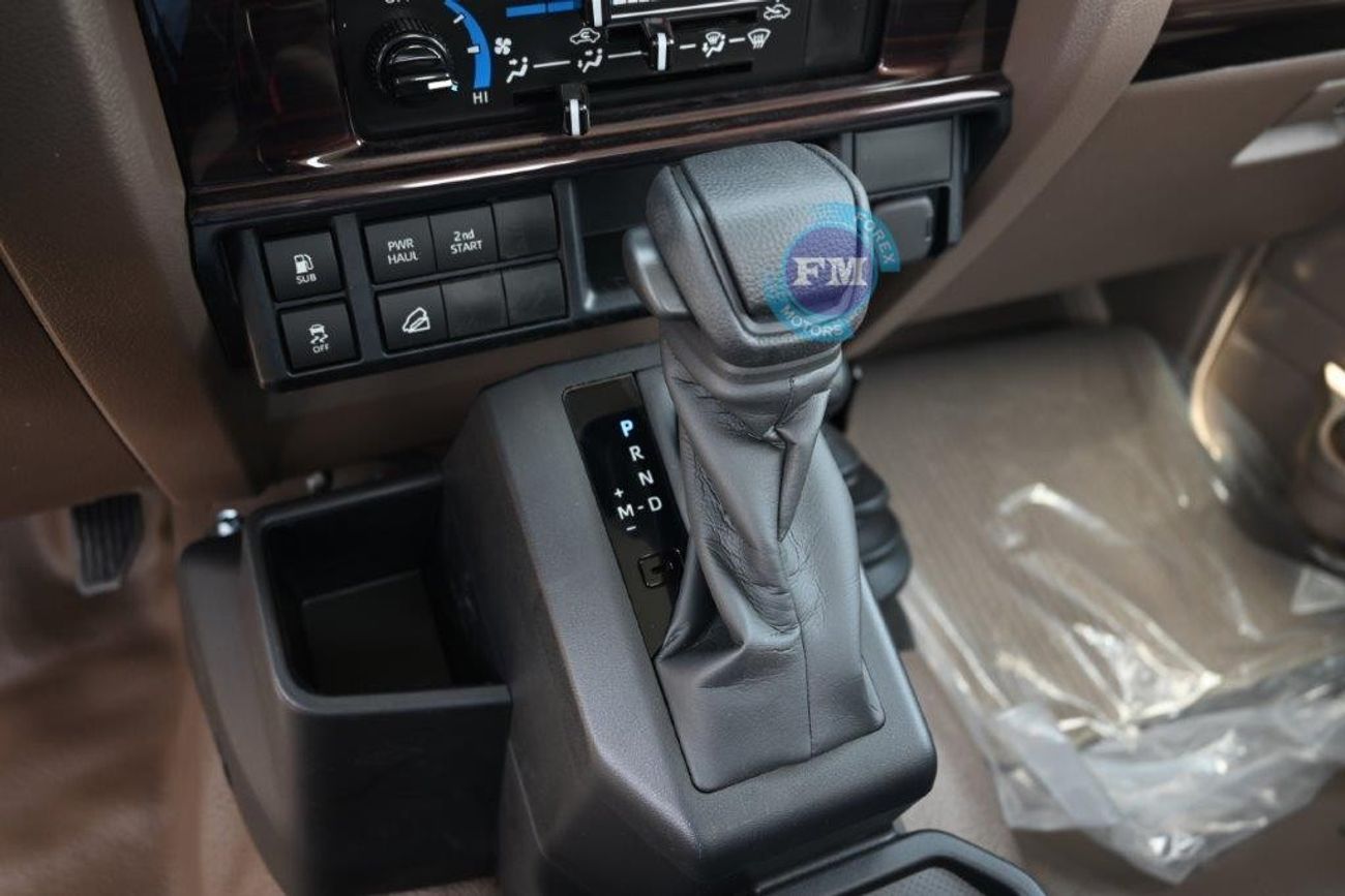 تويوتا لاند كروزر بيك آب 79 Single Cab STD 4.0L Petrol 4WD Automatic
