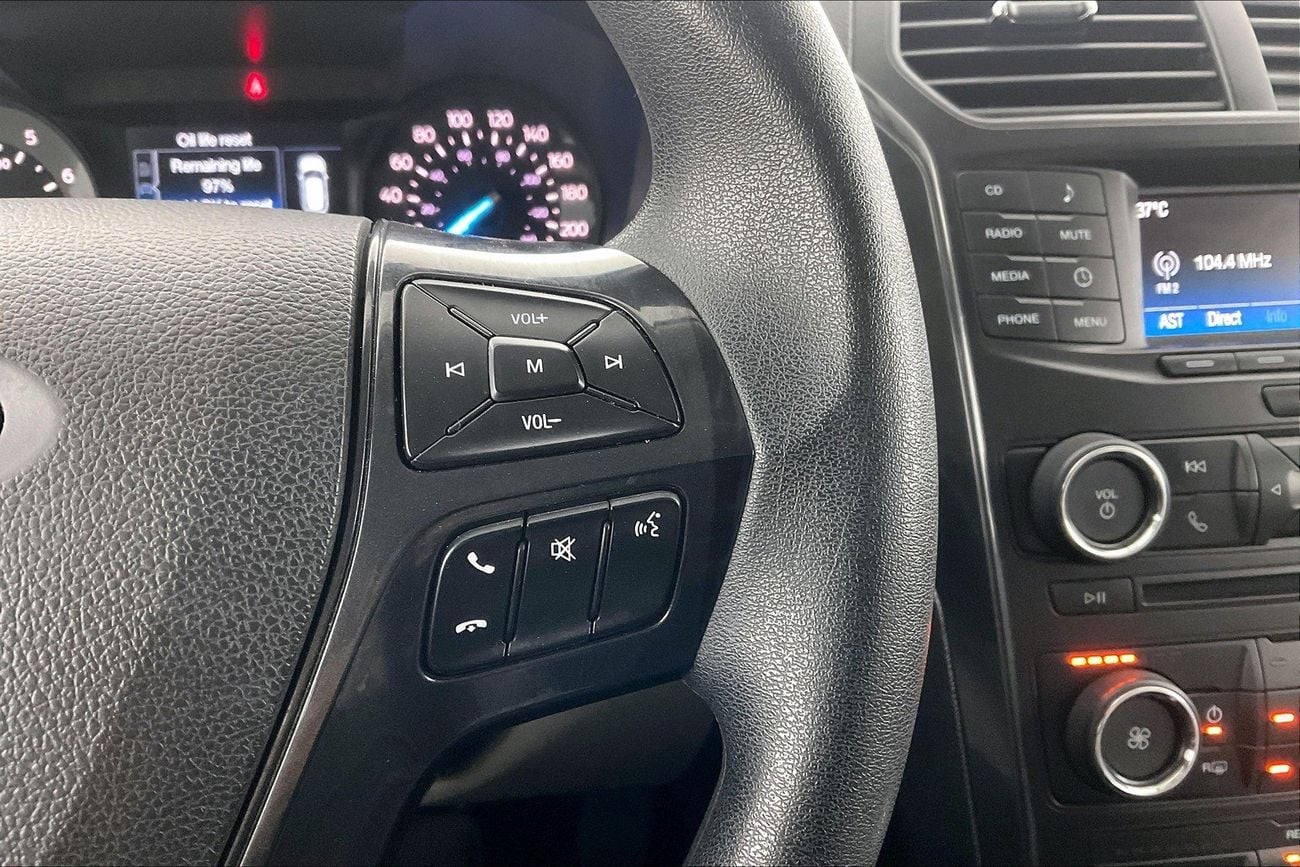 فورد إكسبلورر 3.5 AUTO 4WD XLT CLTH | شامل الضمان | 0 ﺪﻔﻋﺓ ﺃﻮﻟﻯ