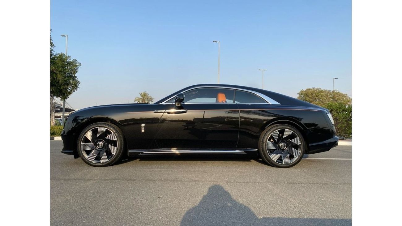 Rolls-Royce Spectre GCC BRAND NEW UNDER WARRANTY