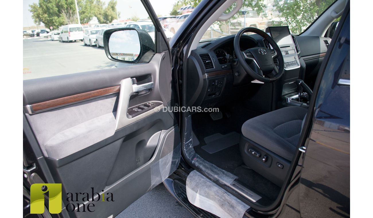 Toyota Land Cruiser - VXR - Grand Touring Sport - 5.7L