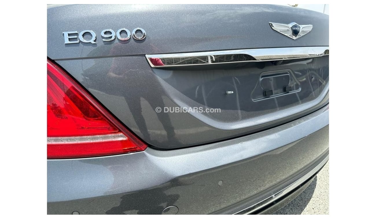 Genesis G90 Platinum