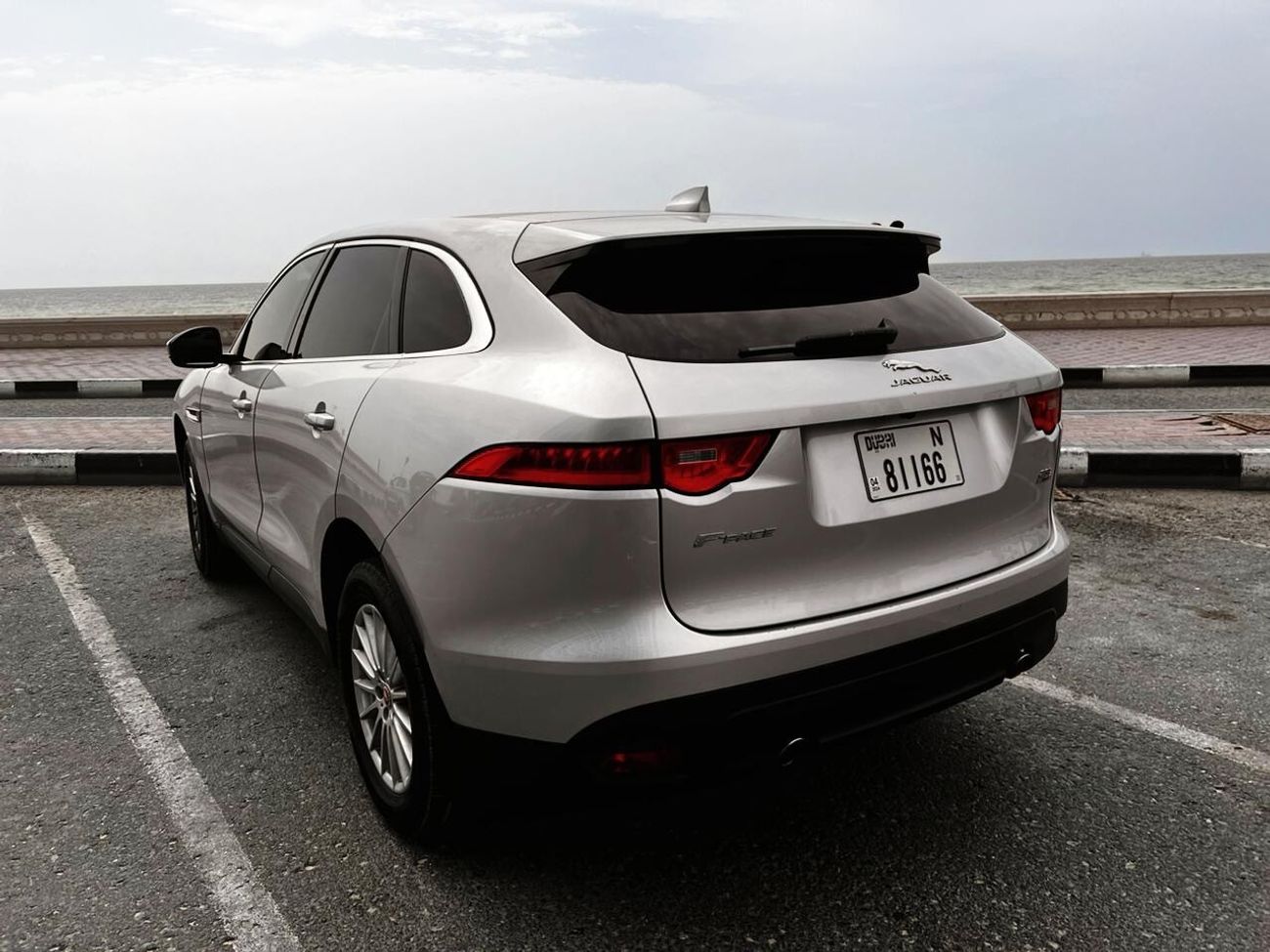 جاكوار F بيس SE 2.0L