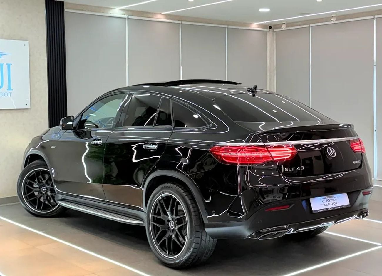 Mercedes Benz GLE43 AMG AMG MERCEDES GLE43 V6 || GCC || TOP RANGE || AMAZING CONDITION II FULLY LOADED || RECENTLY SERVICED