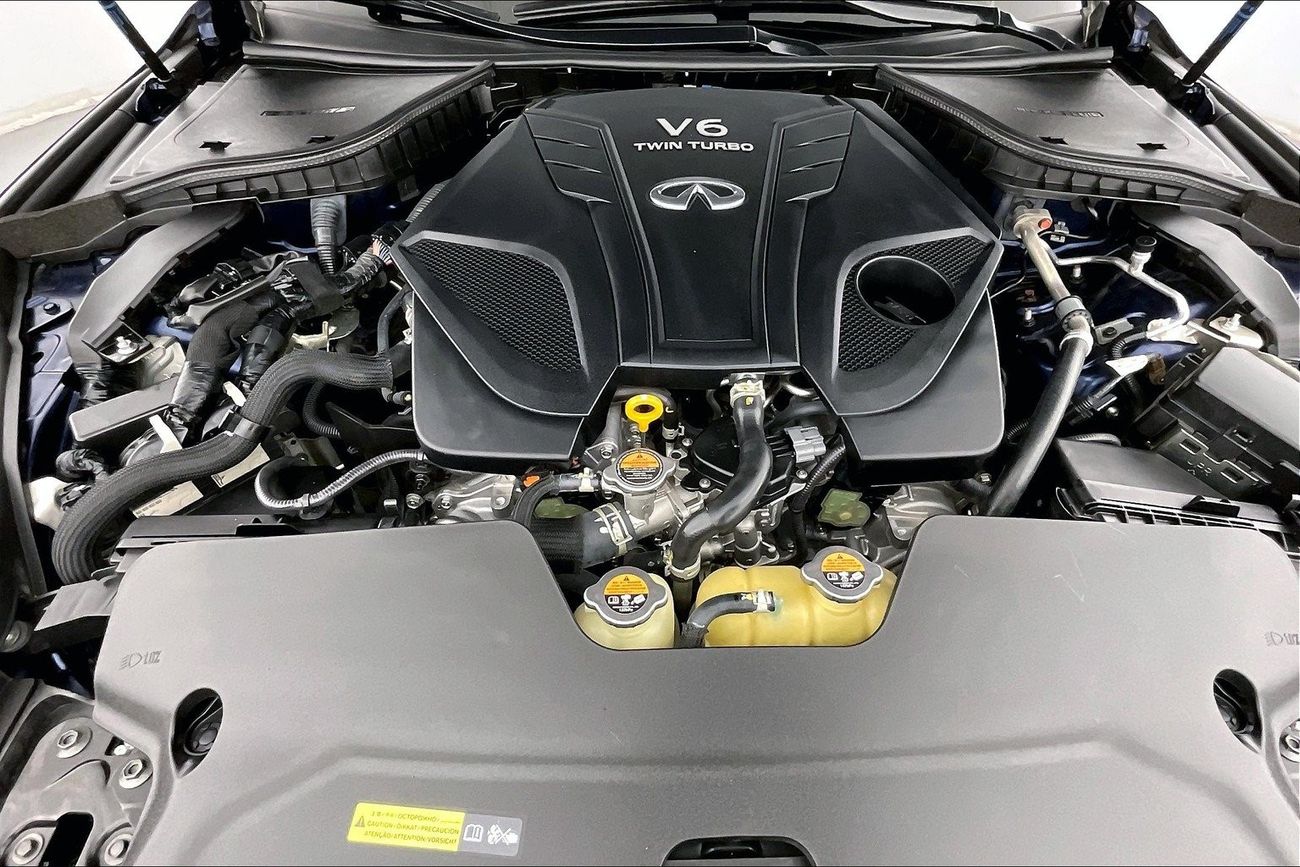 مرسيدس بنز C 200 Premium (AMG Line) | عرض العيد الحصري | خالية من أضرار الفيضانات