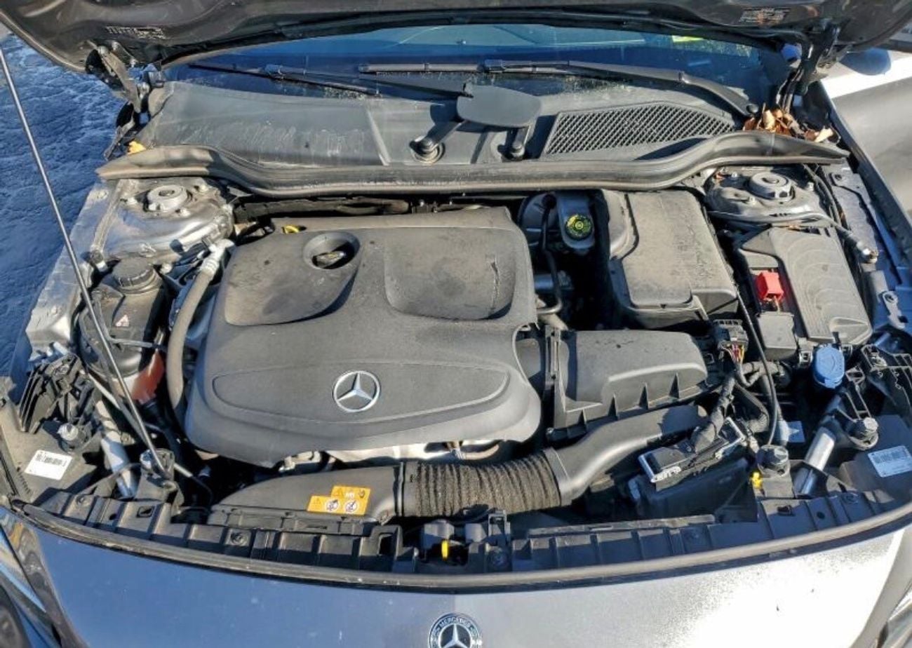 مرسيدس بنز GLA 250