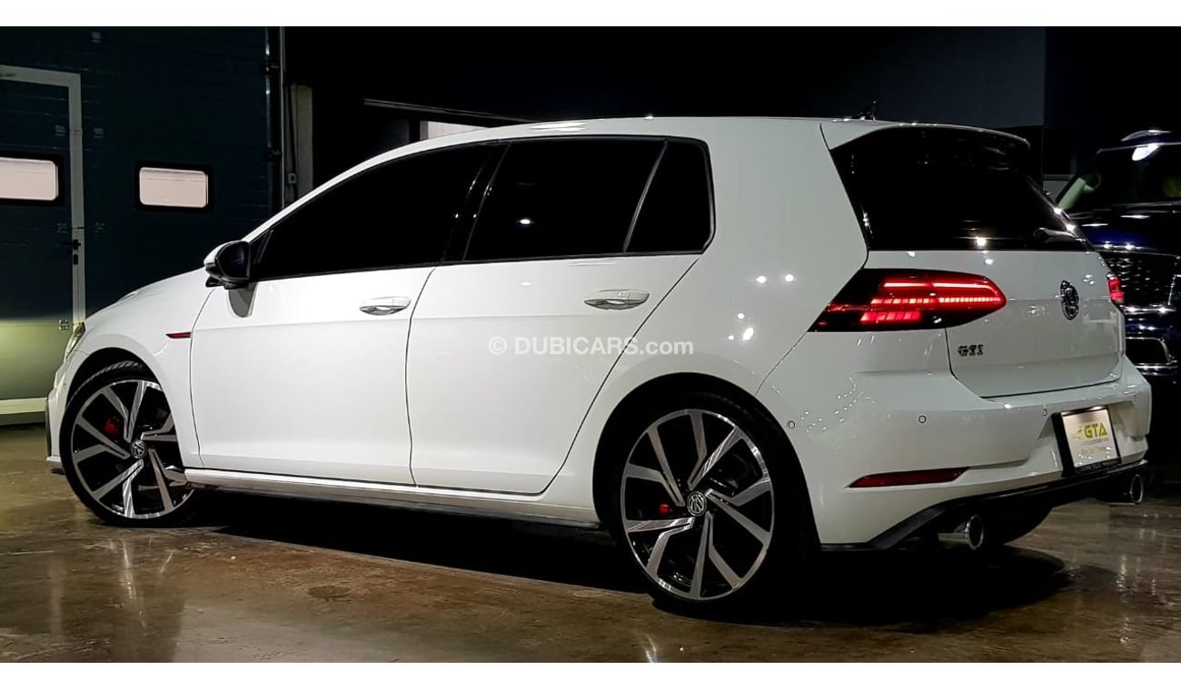 فولكس واجن جولف 2018 Volkswagen GTI, Warranty, Full History, GCC