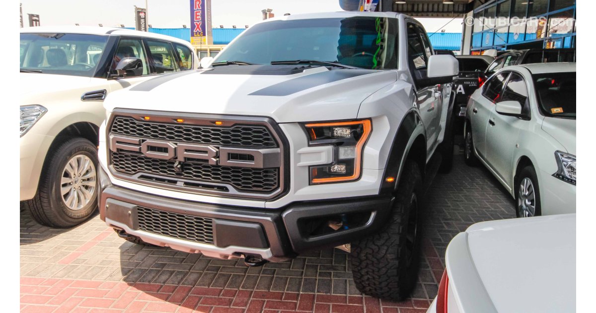 Ford Raptor for sale: AED 305,000. White, 2017
