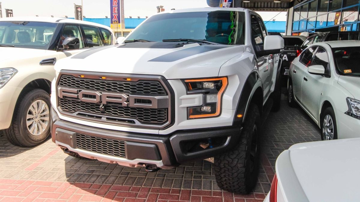 Ford Raptor for sale: AED 305,000. White, 2017