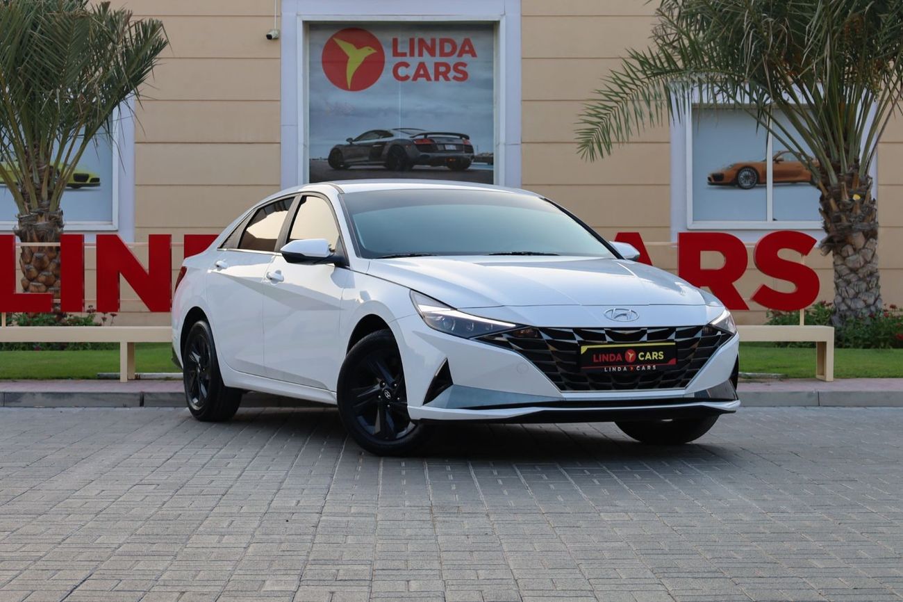 Hyundai Elantra Hyundai Elantra Comfort 2023 GCC under Agency Warranty with Flexible Down-Payment/ Flood Free.