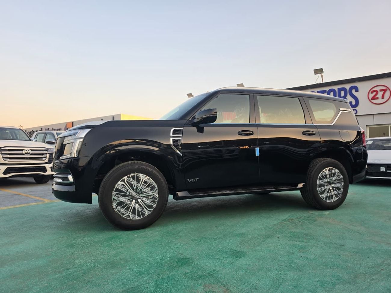 نيسان باترول Nissan Patrol Platinum V6 Turbo 2026 – فل أوبشن  SUV فاخر