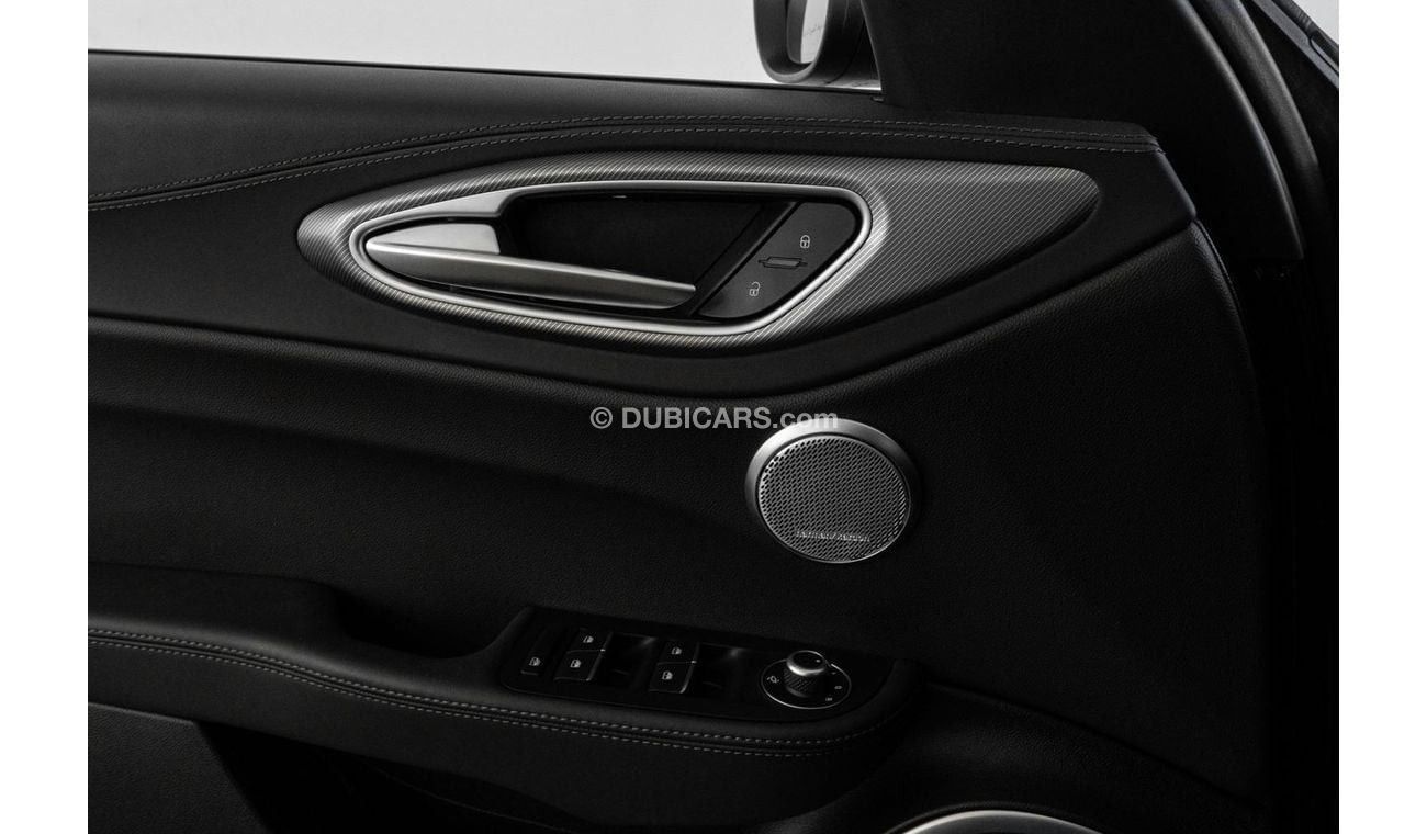 Alfa Romeo Giulia Q2 / 7 Year Alfa Romeo Warranty & 5 Year Service Contract / Low Kms