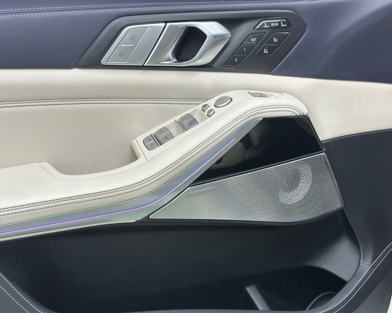 BMW X7 40i M Sport Premium 3.0L