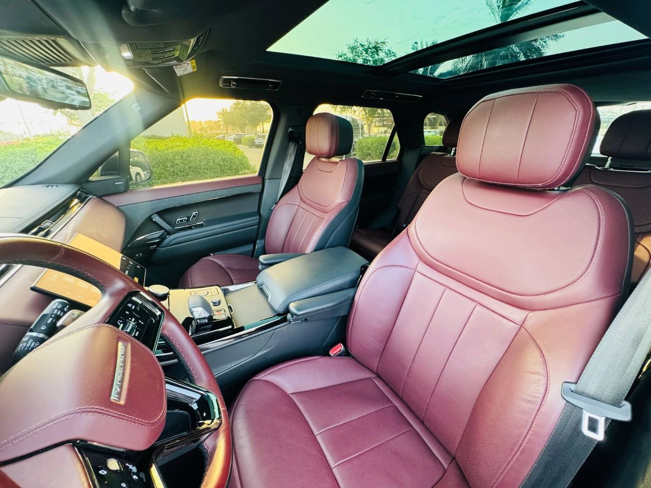 لاند روفر رينج روفر سبورت Dynamic HSE P400 3.0L GCC SPEC UNDER WARRANTY AND SERVICE CONTRACT