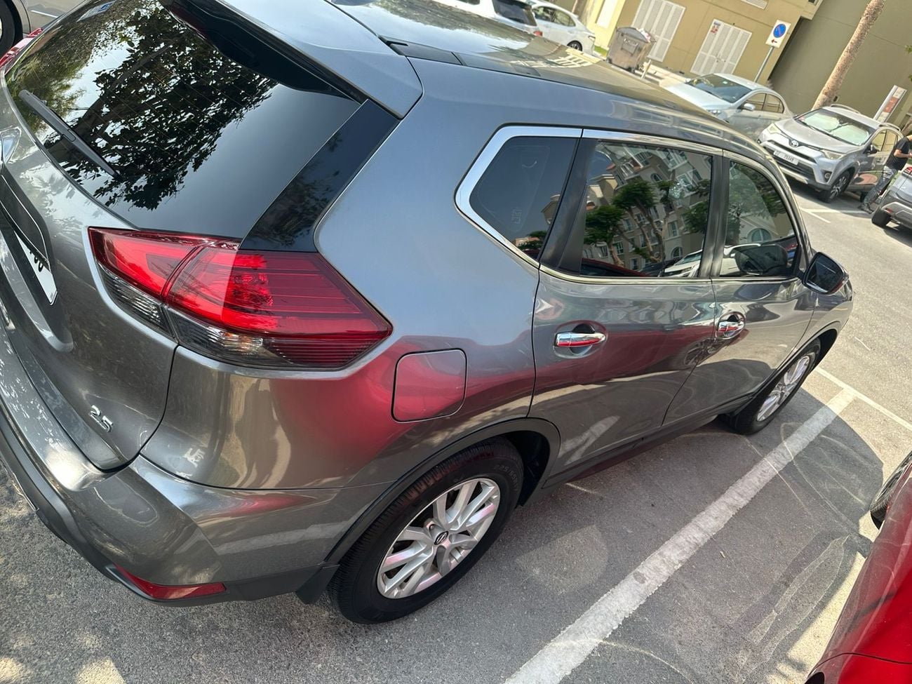 نيسان إكس تريل