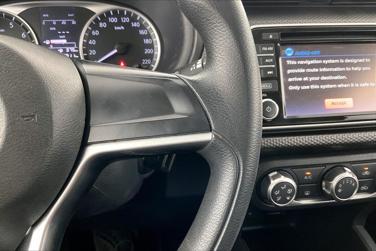 Nissan Kicks SV+NAV | Guaranteed Warranty | 0 Down Payment