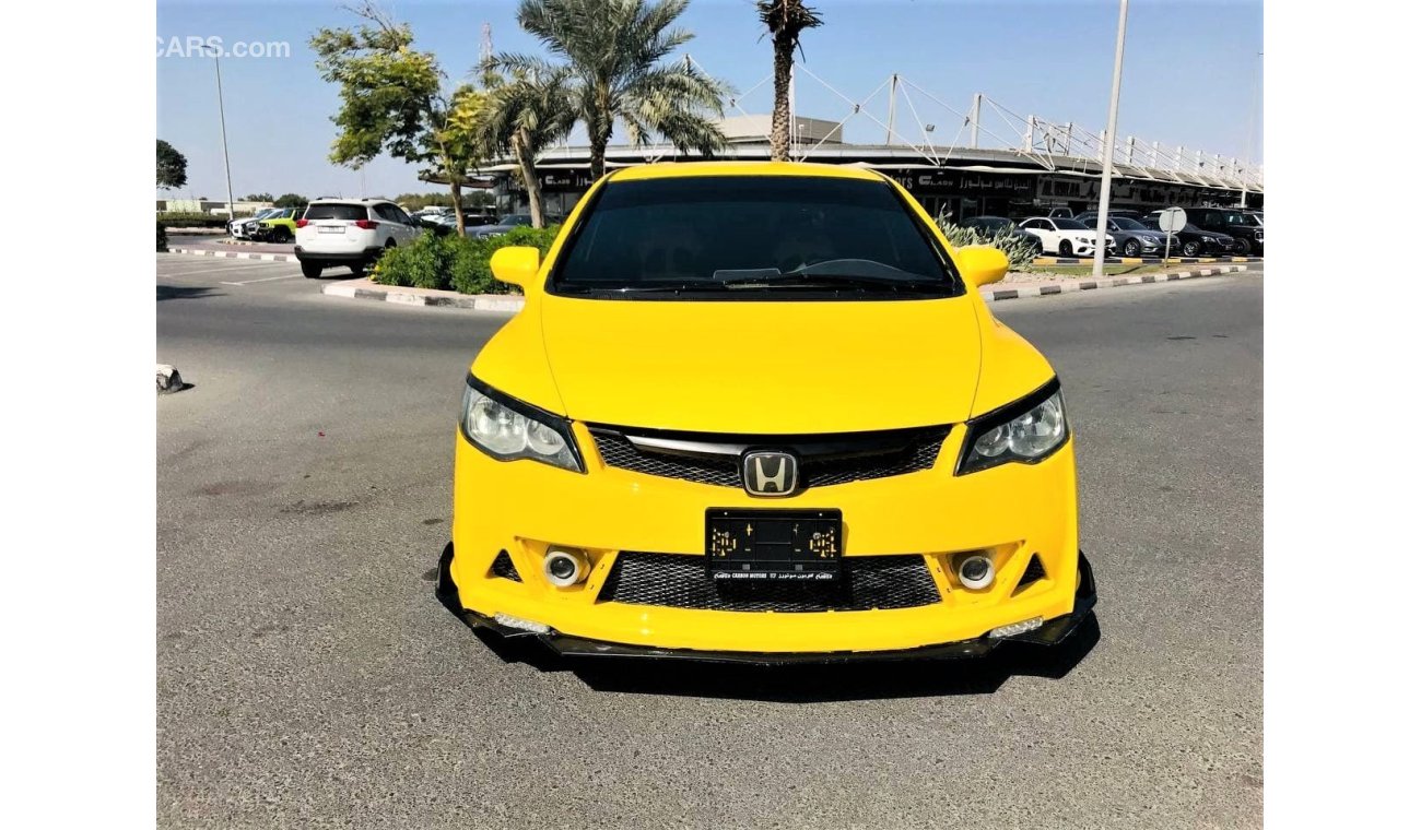 هوندا سيفيك MUGEN KIT HONDA CIVIC IN A PERFECT CONDITION 2007 MODEL GCC CAR WITH ONLY 160000KM