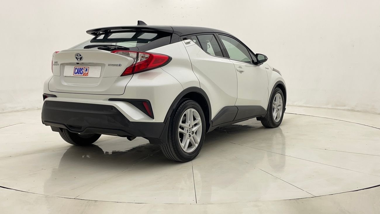 تويوتا CHR VX 1.8 | بدون دفعة مقدمة | اختبار القيادة في المنزل