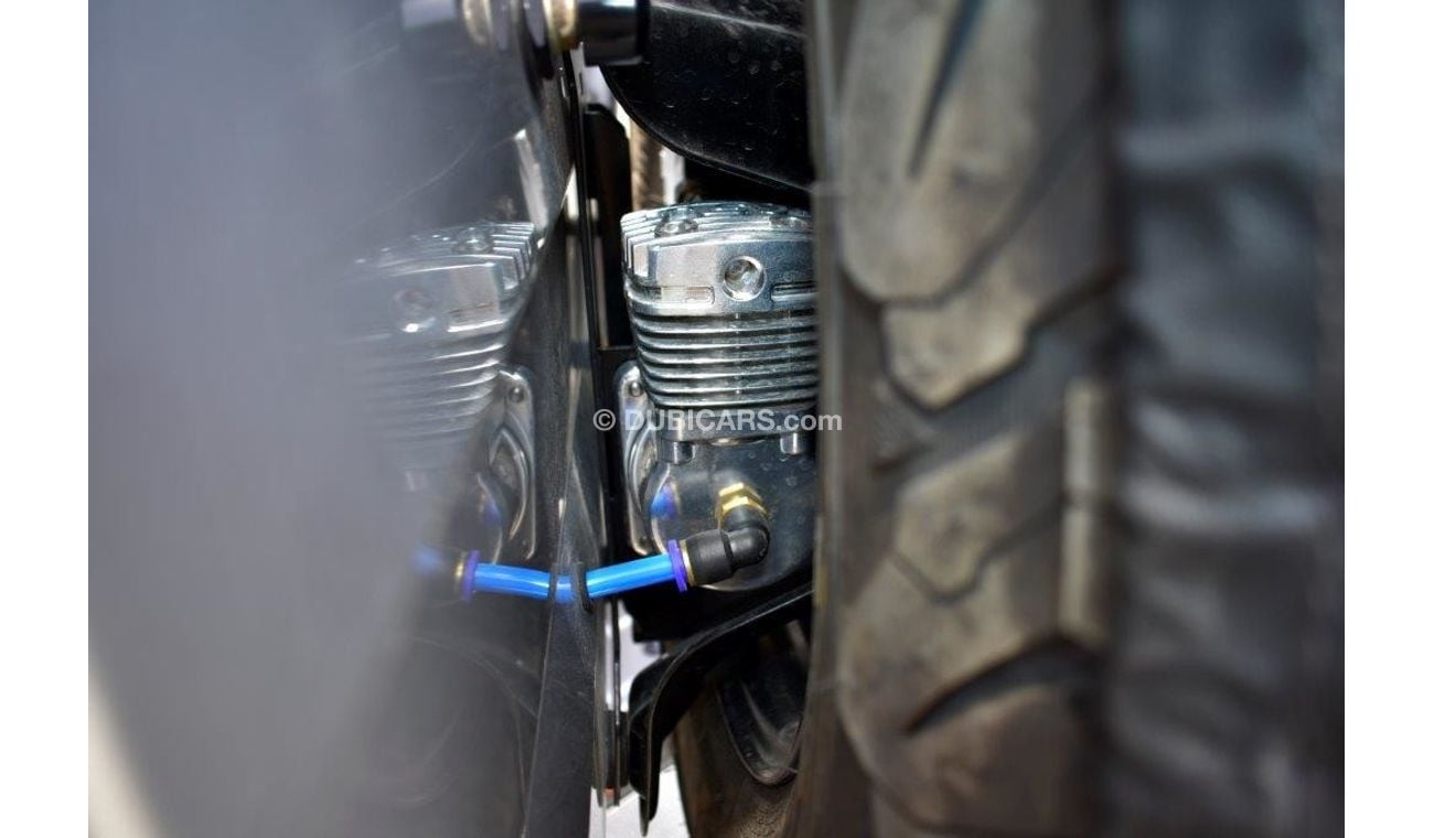 Toyota Land Cruiser TOYOTA LAND CRUISER 71 HARDTOP SHORT WHEEL BASE  V6 4.0L PETROL 5 SEAT MANUAL TRANSMISSION SAHARA E