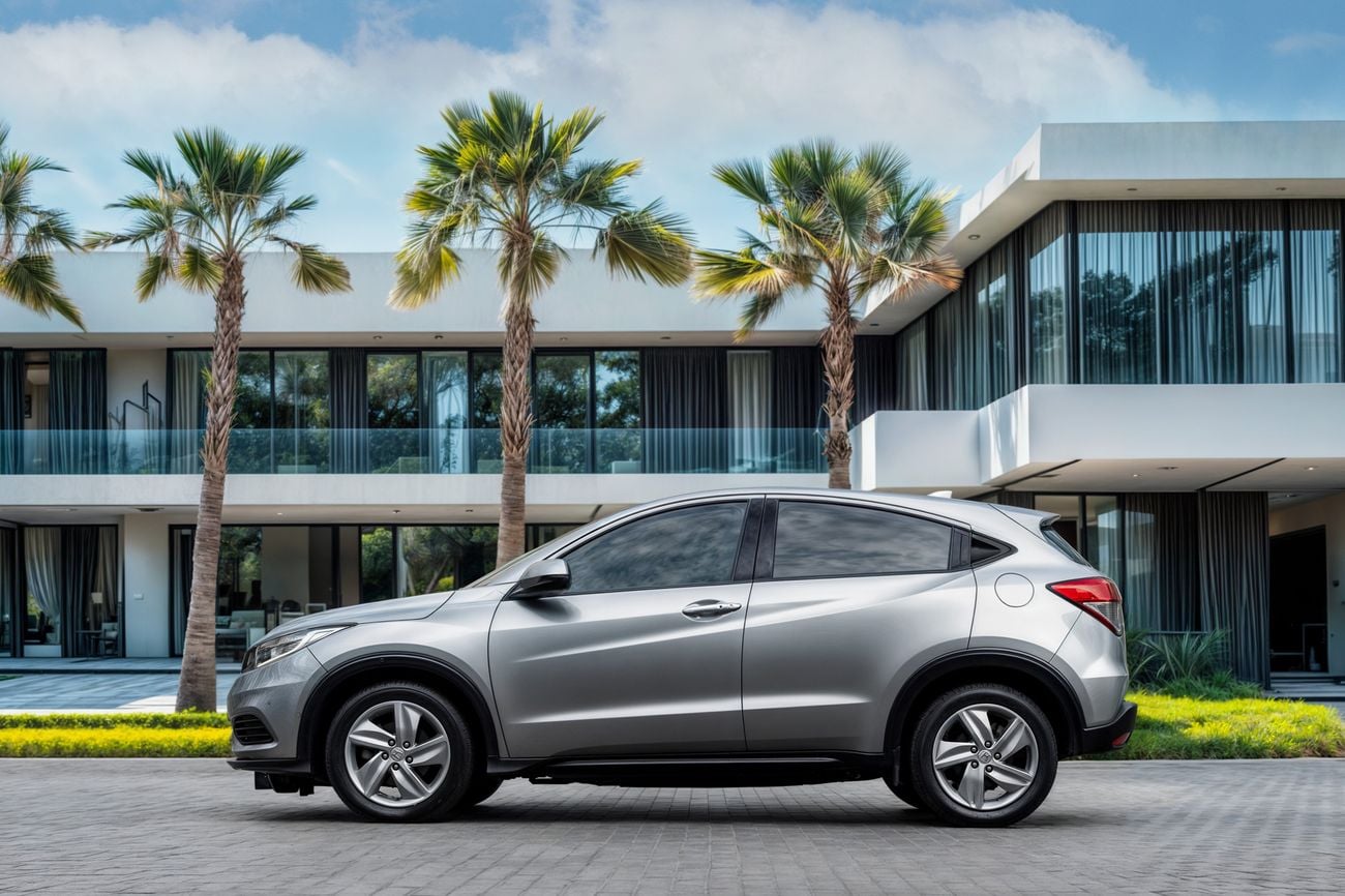 Honda HRV HR-V | 931 P.M | 0% Downpayment | Honda Service History | Under Warranty