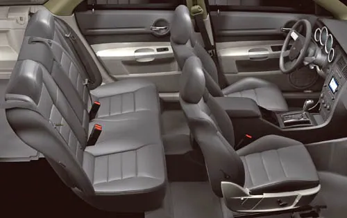 Dodge Magnum interior - Seats